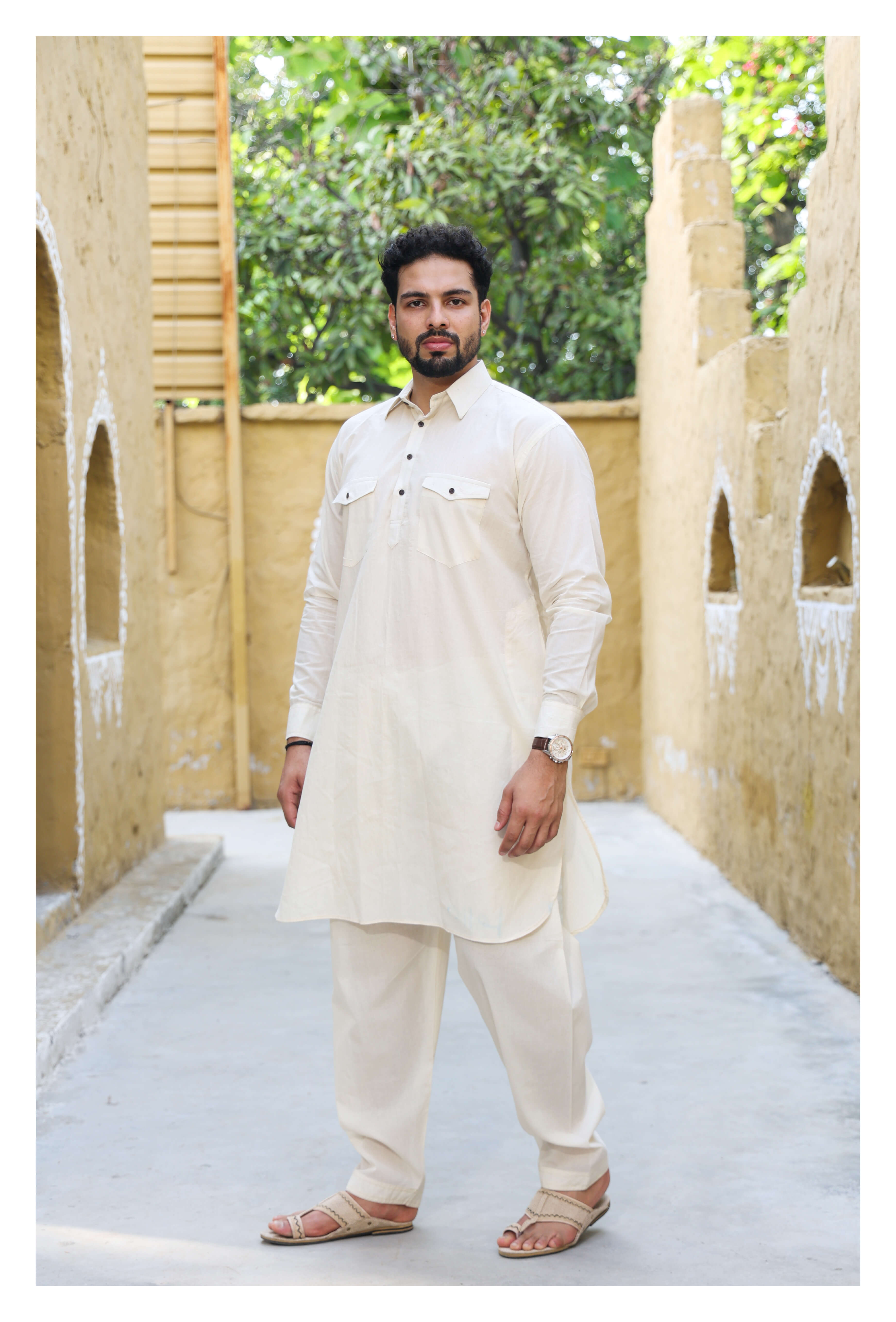 Pathani Suit for Men: Buy Pathani Kurta Pajama Online | Utsav Fashion